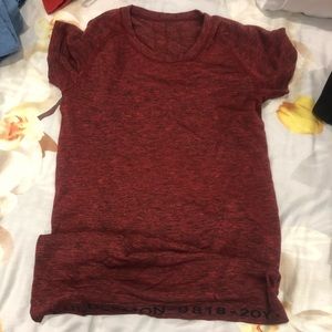 Lululemon muscle tee